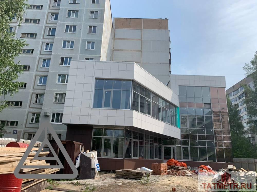 Аренда / Коммерческая / Business, Казань, Ломжинская улица, 650 000 1. Сдается отдельно -стоящее здание по адресу Ломжинская 12А. Собственник готов сделать ремонт под Арендатора либо...