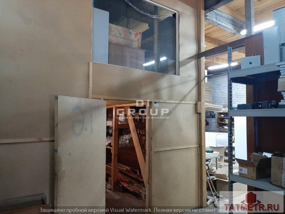 Аренда / Коммерческая / Warehouse, Казань, улица Рахимова, 87 500 Сдам в аренду теплое складское помещение в Кировском районе. — площадь 250 кв.м; — бетонные полы, высота потолков 4... - 4