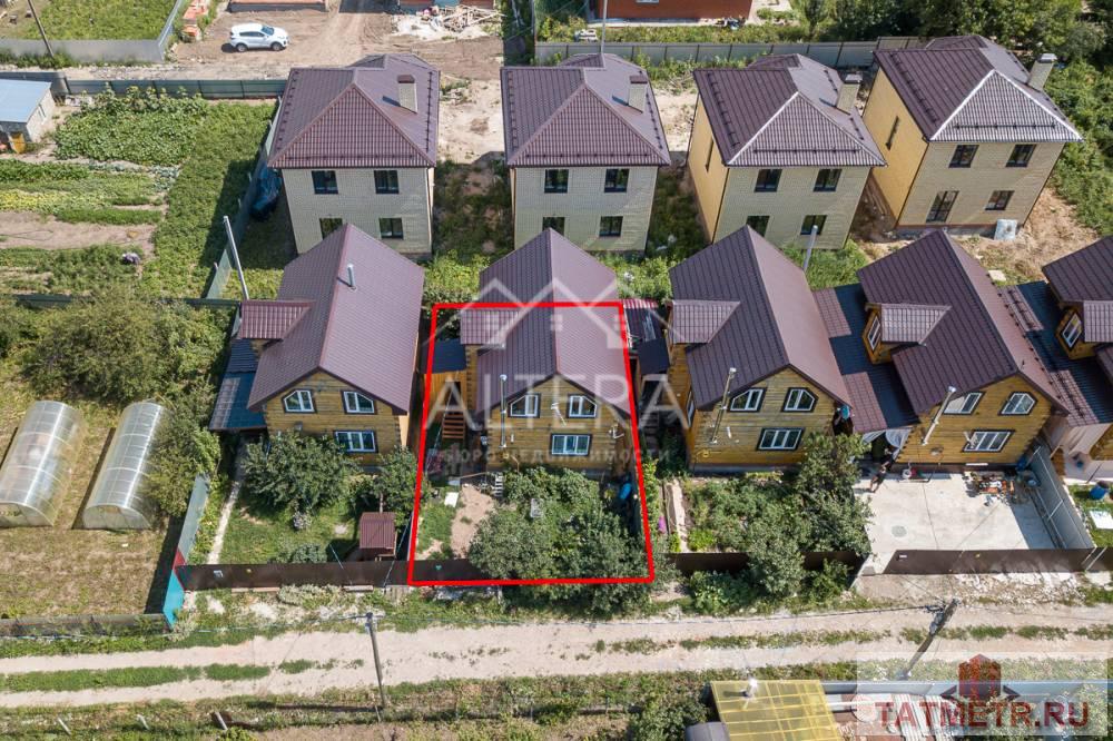 Продажа / Дома и коттеджи, Казань, улица Мира, 5 370 000 ПРЕДЛАГАЕМ ВАШЕМУ ВНИМАНИЮ 2х-этажный ДОМ из бруса-отличная возможность прибрести недвижимость по цене двухкомнатной... - 1