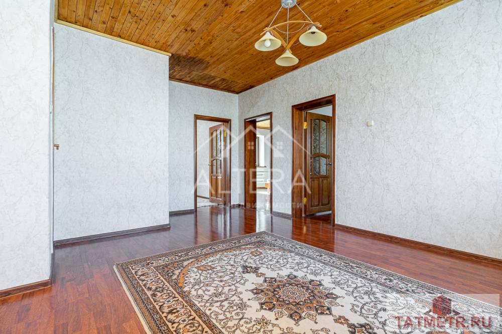 Продажа / Дома и коттеджи, Казань, улица Шавкат, 11 999 000 ВАЖНО!!! Съезд на второстепенную дорогу, что позволяет избежать пробок! Обратите внимание! Продается 2-х этажный... - 20