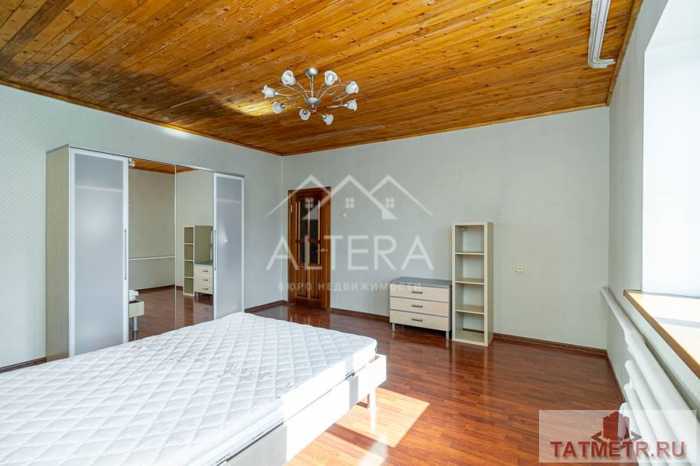 Продажа / Дома и коттеджи, Казань, улица Шавкат, 11 999 000 ВАЖНО!!! Съезд на второстепенную дорогу, что позволяет избежать пробок! Обратите внимание! Продается 2-х этажный... - 24