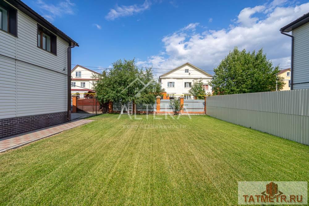 Продажа / Дома и коттеджи, Казань, улица Шавкат, 11 999 000 ВАЖНО!!! Съезд на второстепенную дорогу, что позволяет избежать пробок! Обратите внимание! Продается 2-х этажный... - 8