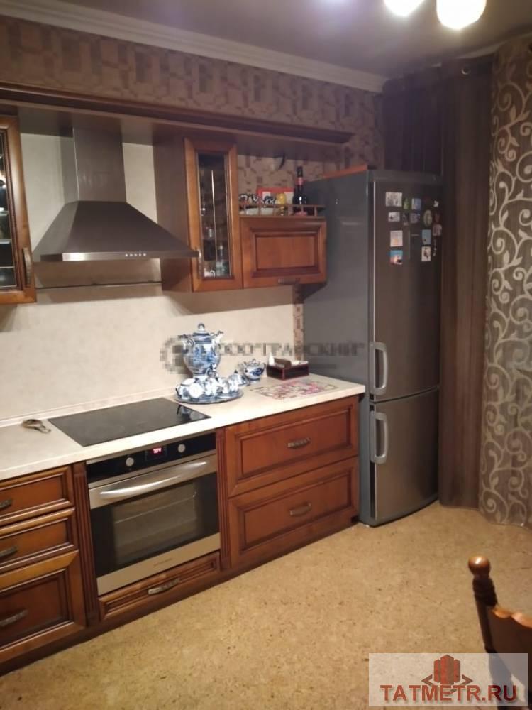 Продажа / Квартиры, Казань, улица Амирхана Еники, 11 550 000 Продается замечательная двухкомнатная квартира в центре города! В квартире качественный евроремонт (пробковый... - 3