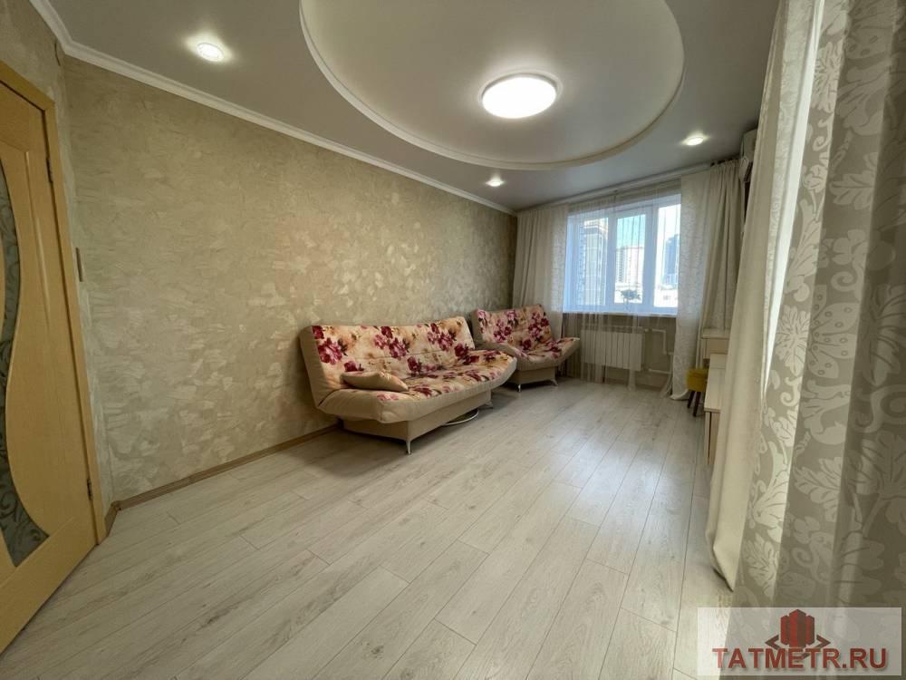 Продажа / Квартиры, Казань, улица Габдуллы Кариева, 7 499 000 Отличный вариант «ЗАЕЗЖАЙ И ЖИВИ» в XXI веке. Быстрый выход на сделку! О КВАРТИРЕ: Квартира очень уютная, с приятным... - 2