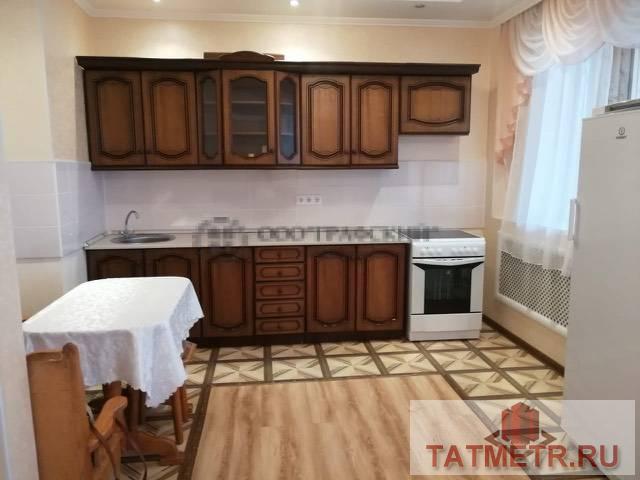Продам современную 2 комнатную квартиру по улице Четаева 10, расположенную на 3 этаже . Хороший ремонт, совмещены зал...