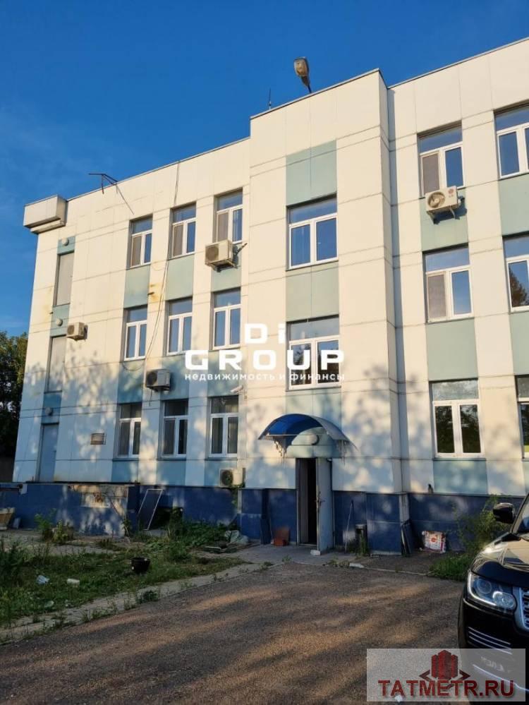 Продажа / Коммерческая / Free purpose, Казань, Магистральная улица, 72 300 000 Предлагаем отдельно стоящее здание, расположенное на ул. Магистральная, г. Казань. Месторасположение: вблизи крупной... - 2