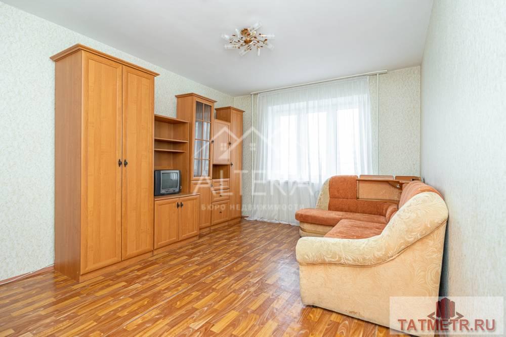 Продажа / Квартиры, Казань, улица Академика Глушко, 5 450 000 Продается светлая и уютная 2-хкомнатная квартира, расположенная на комфортном 7-м этаже 10-ти этажного дома в...