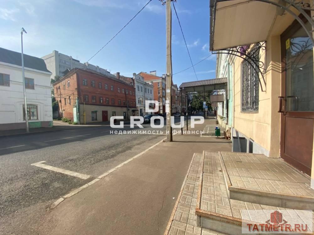 Аренда / Коммерческая / Warehouse, Казань, Московская улица, 82 500 Сдается складское помещение в центре города на ул. Московская 72/10. Подвальное сухое помещение, имеются стеллажи.... - 1