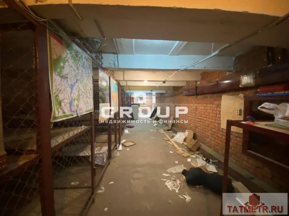 Аренда / Коммерческая / Warehouse, Казань, Московская улица, 82 500 Сдается складское помещение в центре города на ул. Московская 72/10. Подвальное сухое помещение, имеются стеллажи.... - 5