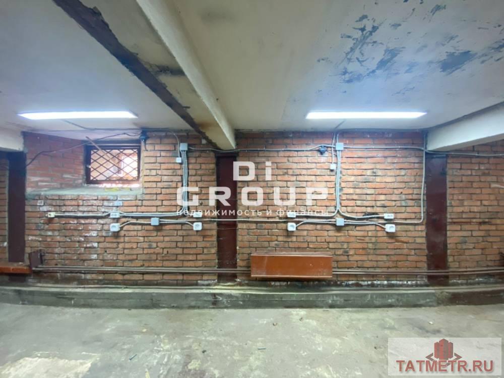Аренда / Коммерческая / Warehouse, Казань, Московская улица, 82 500 Сдается складское помещение в центре города на ул. Московская 72/10. Подвальное сухое помещение, имеются стеллажи.... - 6