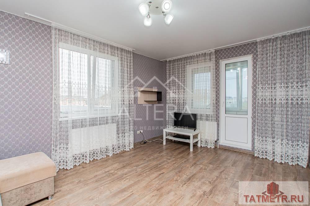 Продажа / Квартиры, Куюки, 2, 4 350 000 Продается шикарная 2-к квартире с огромной кухней, по формату евро трешки. 70м2. Дизайнерский ремонт с грамотным и... - 1