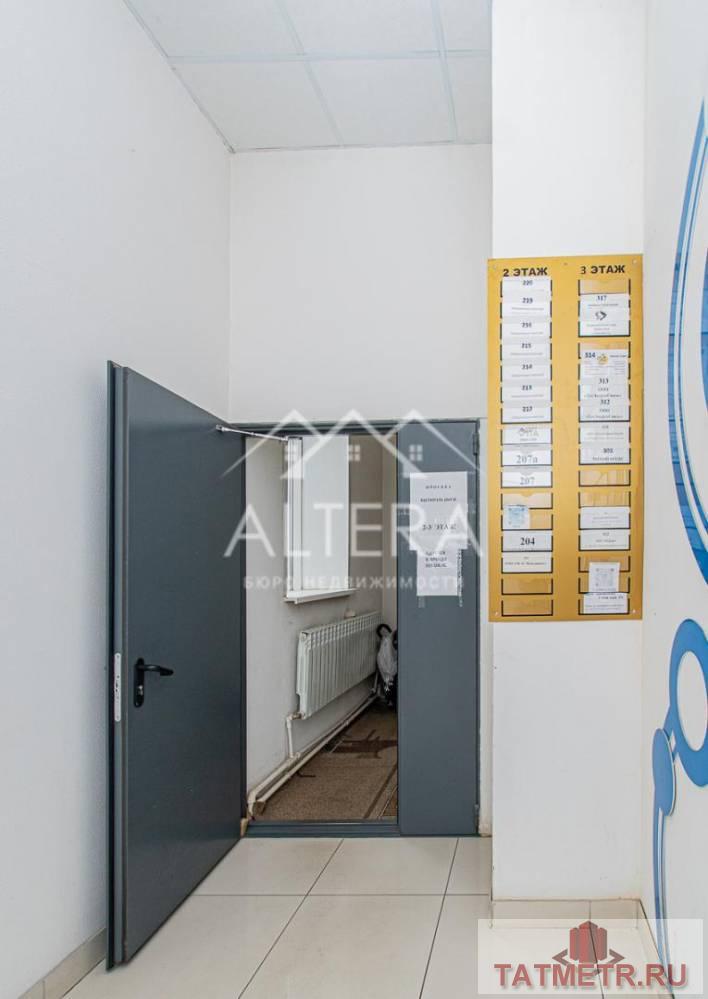 Продается отдельно стоящее кирпичное трехэтажное здание 1555,8 кв.м. в Советском районе города Казани.  Общая площадь... - 10