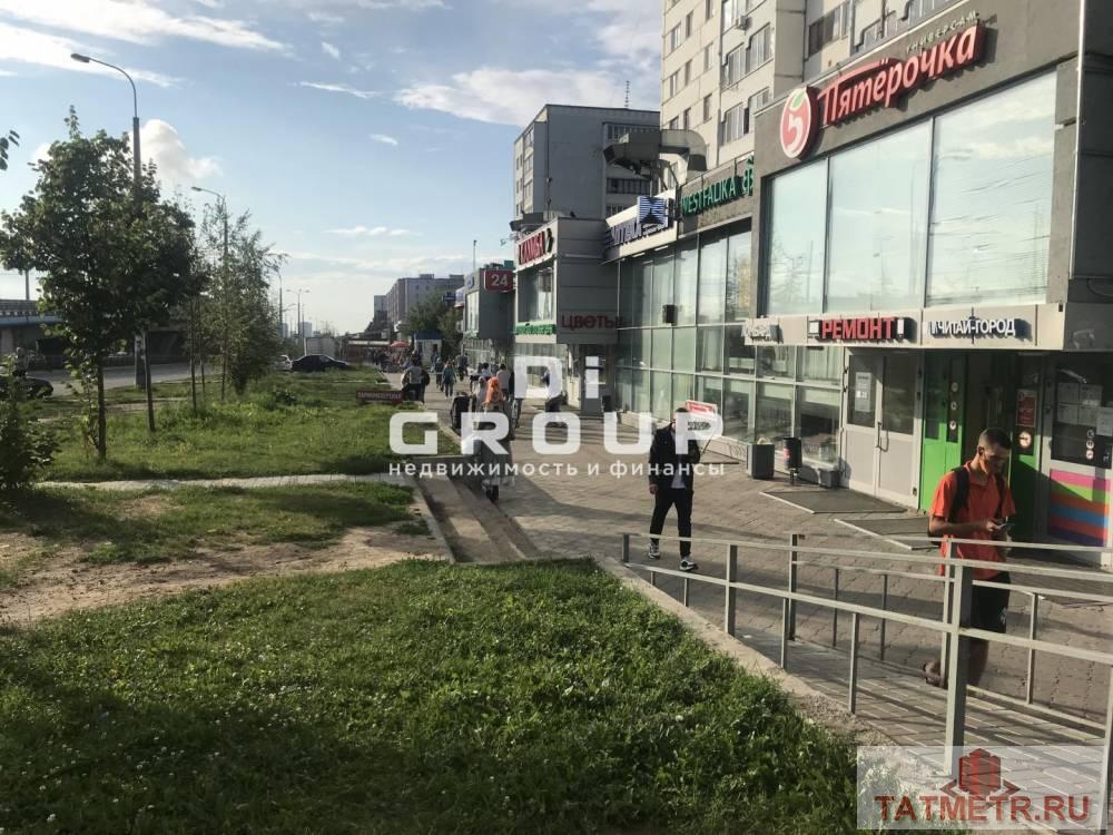 Аренда / Коммерческая / Free purpose, Казань, улица Достоевского, 229 240 Предлагаем в аренду помещение в 13-этажном жилом доме на Достоевского 50. Первый этаж, отдельный вход. Высота... - 2