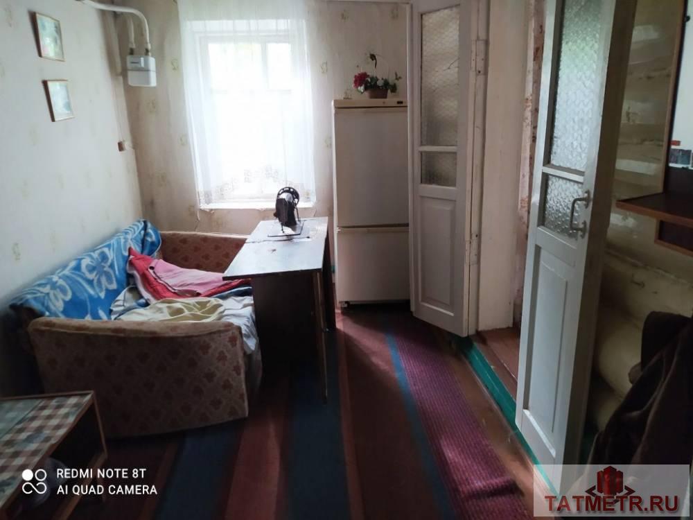 Продажа / Жилая / Дом с участком, пгт. Васильево, Дзержинского улица, 1 350 000 Продается дом в пгт. Васильево. Все коммуникации в доме: свет, АГВ газ в доме,вода скважина на участке. Отличное... - 1
