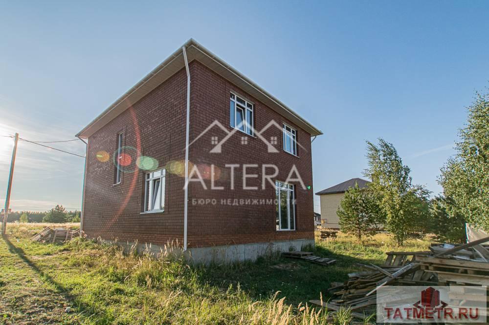Продажа / Дома и коттеджи, Казань, улица Николая Капитонова, 8 600 000 Продается дом в коттеджном поселке Мое Царицино. Дом 2-х этажный общей площадью 137 кв.м. В доме с комфортом...