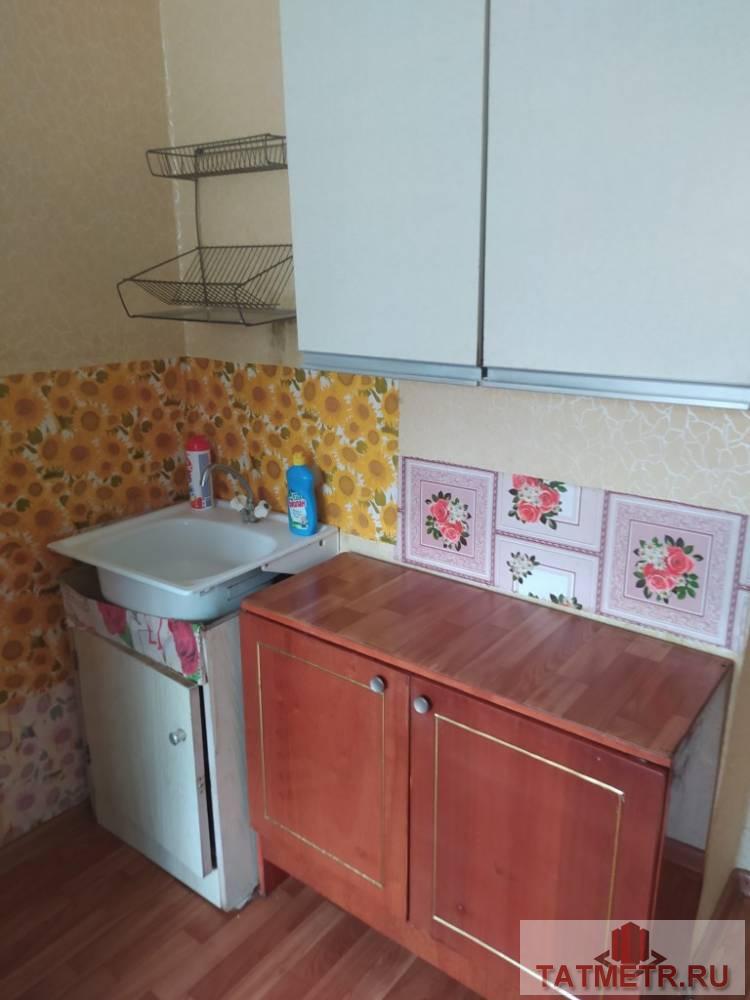 Продажа / Квартиры, Зеленодольск, Комарова улица, 1 400 000 ПРОДАЕТСЯ двухкомнатная квартира в г. Зеленодольск. Комнаты просторные в хорошем состояние. санузел раздельный в... - 2