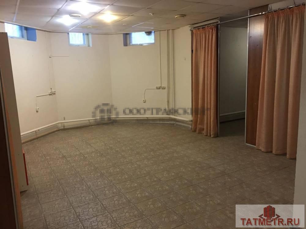 Продажа / Коммерческая / Office, Казань, улица Столярова, 4 650 000 Продается просторное помещение свободного назначения площадью 76 м², на цокольном этаже 10-ти этажного жилого дома,... - 4