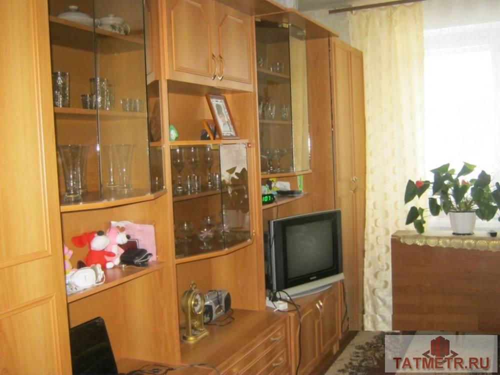 Продажа / Комнаты, Зеленодольск, Чкалова улица, 700 000 Хорошая комната в центре г. Зеленодольск. Комната большая, светлая, уютная, разделена на две зоны (кухня, зал)....