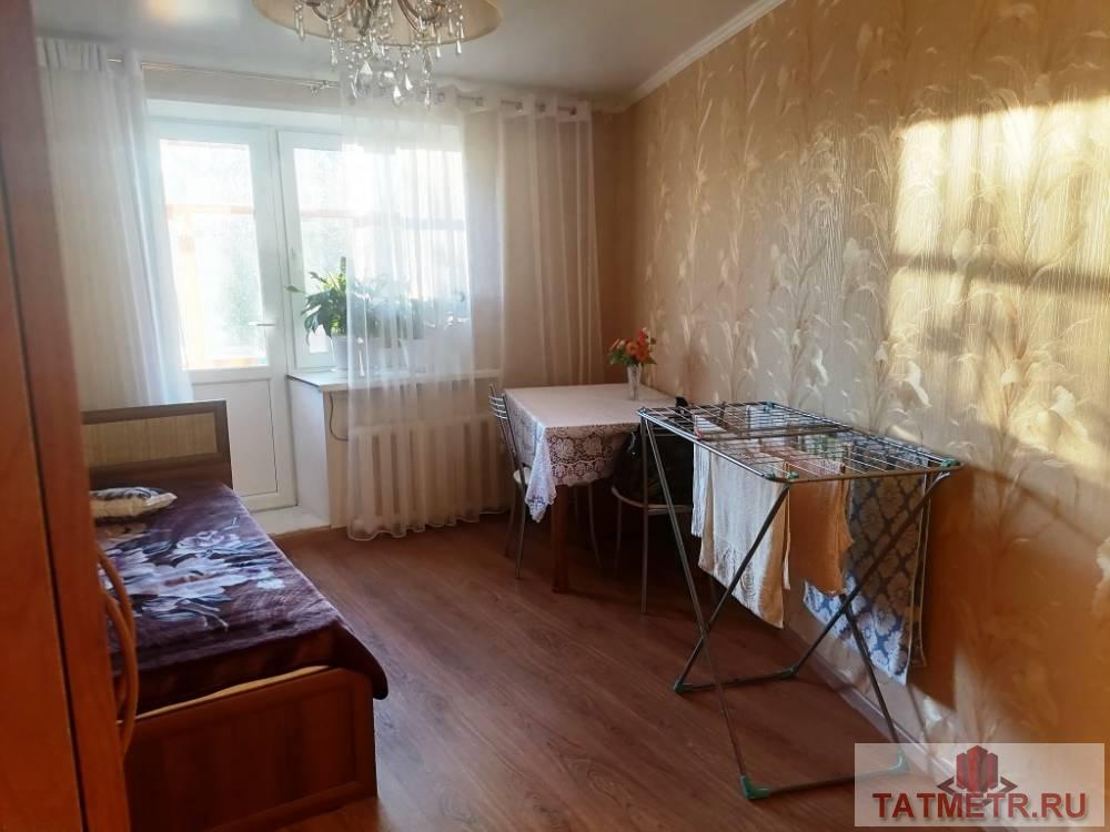 ПРОДАЕТСЯ отличная трехкомнатная квартира в г. Зеленодольск. Квартира теплая, уютная, светлая. Сделан ремонт:... - 4
