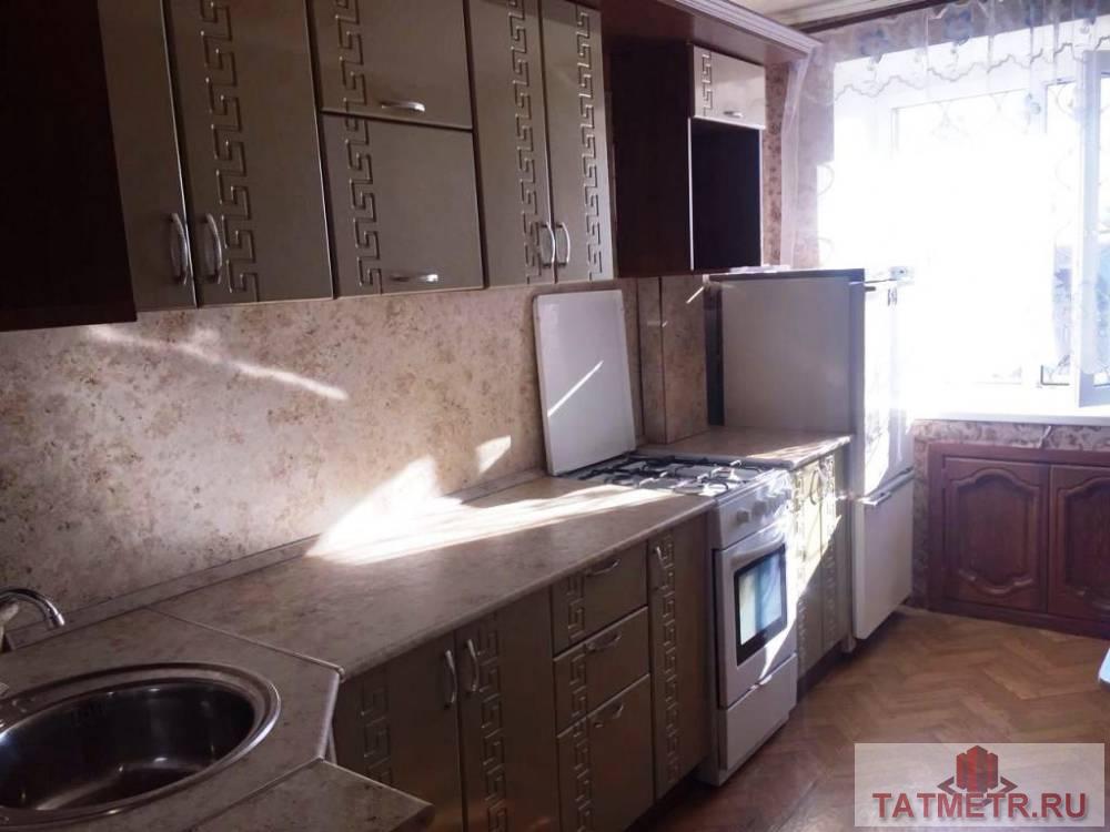 Аренда / Жилая / Квартира, Зеленодольск, Степная улица, 12 000 Сдается отличная двухкомнатная квартира в г. Зеленодольск. Квартира с отличным ремонтом; имеется диван угловой, шкаф,... - 3