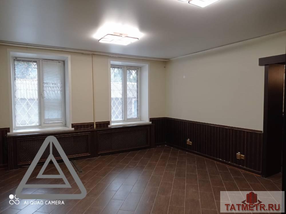 Коммерческая / Аренда / Офисы, Казань, Авангардная улица, 40 000 Сдается офисное помещение 45 кв.м на 1 этаже по адресу: ул. Авангардная 155. В отличном состоянии с ремонтом .В... - 12