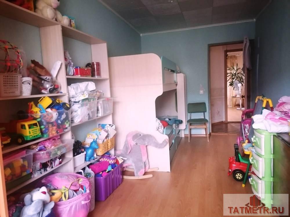 Продажа / Квартиры, Зеленодольск, Татарстан улица, 2 700 000 Продается отличная, трехкомнатная квартира в г. Зеленодольск. Тёплая, светлая. Окна пластиковое, на полу частями... - 2
