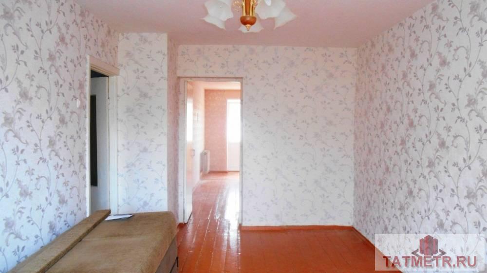 Продается двухкомнатная квартира в кирпичном доме в г. Зеленодольск. Комнаты просторные, светлые, уютные, теплые. На... - 2