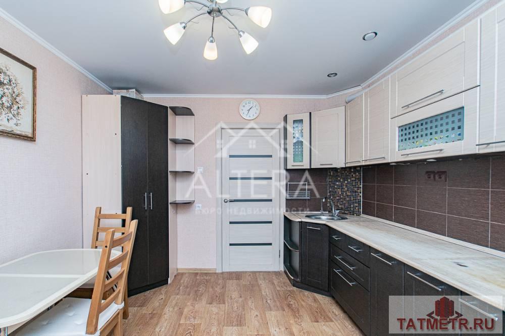 Продажа / Квартиры, Казань, Гвардейская улица, 6 699 000 Обратите внимание — классная 2-х комнатная квартира 70,9 кв. м с качественным ремонтом! С большой кухней 13,2 кв. м,... - 1