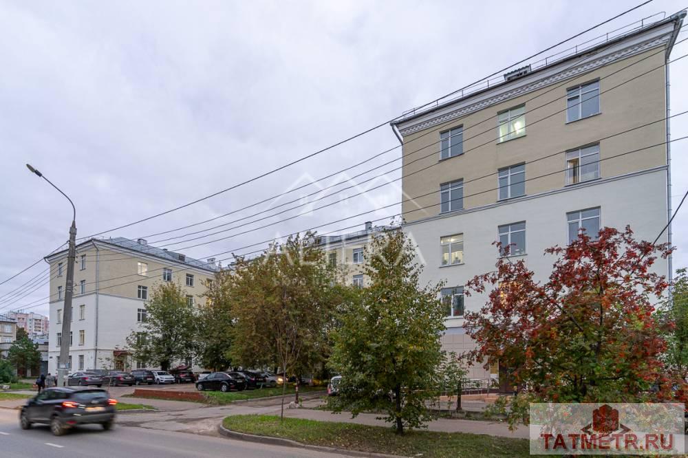 Продажа / Комнаты, Казань, улица Побежимова, 1 800 000 Предлагаем Вашему вниманию просторную комнату общей площадью 19,5 кв.м. в кирпичном доме по улице Побежимова 47....