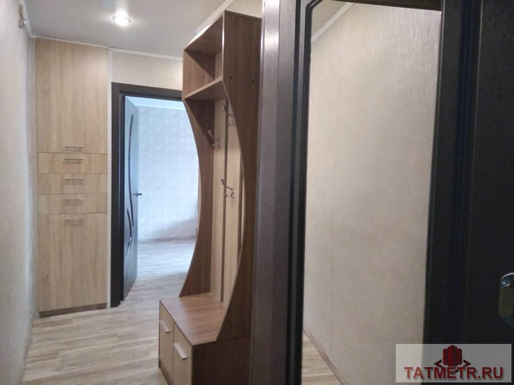 Продажа / Квартиры, Зеленодольск, Фрунзе улица, 1 850 000 ПРОДАЕТСЯ однокомнатная квартира в г. Зеленодольск. Квартира просторная, светлая. Окна пластиковые, на полу линолеум.... - 3