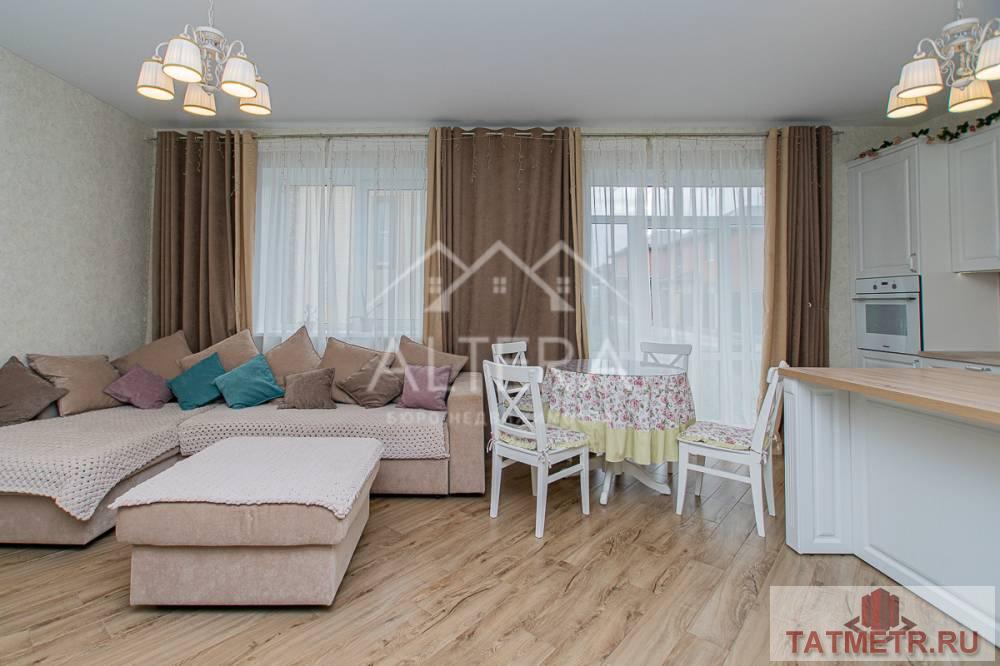 Продажа / Дома и коттеджи, Казань, Центральная улица, 10 600 000 Продается новый, уютный, просторный, двухэтажный, кирпичный дом с особой светлой атмосферой, расположенный в... - 5