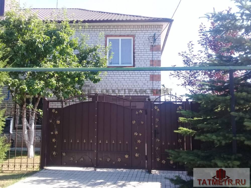 Продажа / Дома и коттеджи, Казань, улица Аккош, 12 500 000 Продаю роскошный коттедж в Кировском районе города, п.Залесный, по ул. Ак Кош. Дом двухэтажный, кирпичный, 1998... - 1