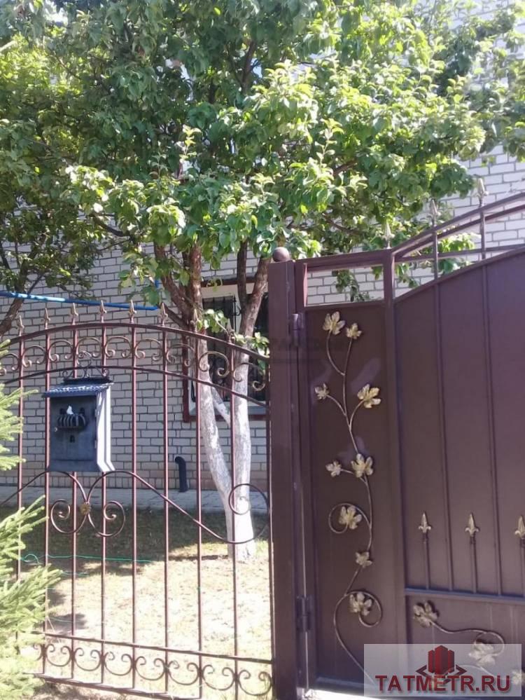 Продажа / Дома и коттеджи, Казань, улица Аккош, 12 500 000 Продаю роскошный коттедж в Кировском районе города, п.Залесный, по ул. Ак Кош. Дом двухэтажный, кирпичный, 1998... - 2