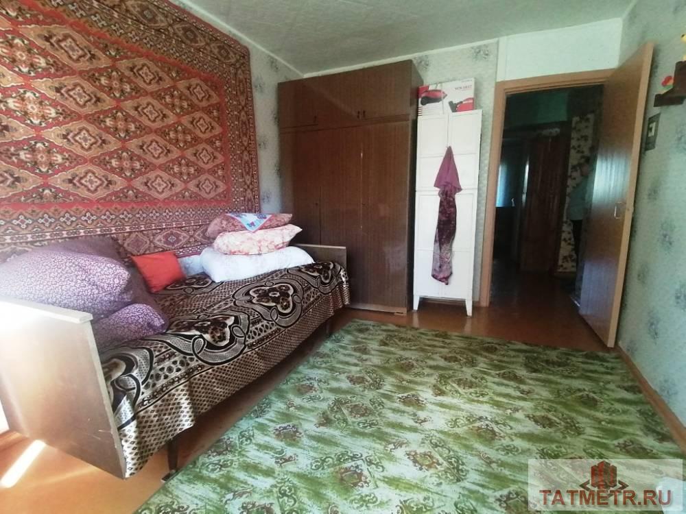 ПРОДАЕТСЯ трехкомнатная квартира в г. Зеленодольск, мкр. Мирный. Все комнаты раздельные, окна выходят на две стороны... - 3