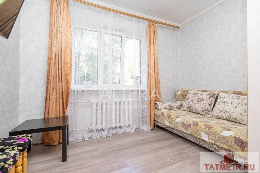 Продажа / Комнаты, Казань, улица Гастелло, 1 650 000 Предлагаем Вашему вниманию просторную Комнату-Статус Квартира, общей площадью 13.7 кв.м. в кирпичном доме по улице...