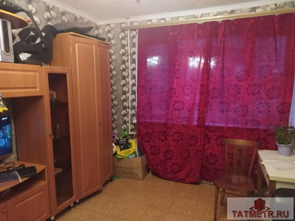 Продажа / Квартиры, пгт. Васильево, Ленина улица, 1 698 000 ПРОДАЕТСЯ трехкомнатная квартира в пгт. Васильево. Все комнаты раздельные, окна выходят на две стороны дома, окна... - 1