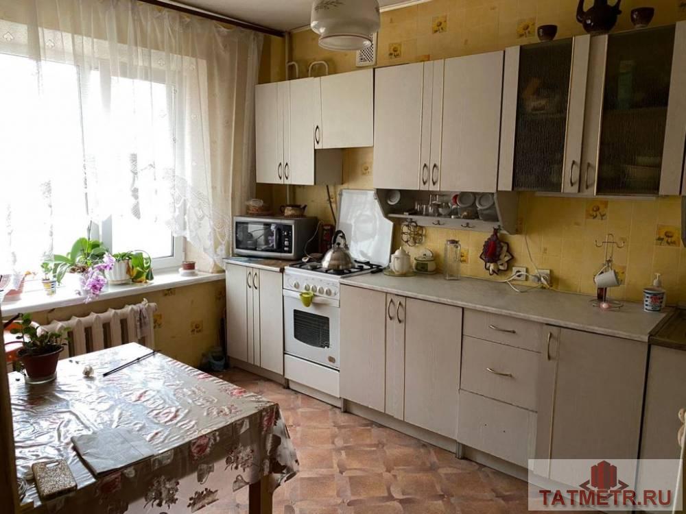 Продажа / Квартиры, Зеленодольск, Комсомольская улица, 4 730 000 ПРОДАЕТСЯ трехкомнатная квартира в центре г. Зеленодольск. Квартира теплая, уютная. Комнаты РАЗДЕЛЬНЫЕ. Санузел... - 3