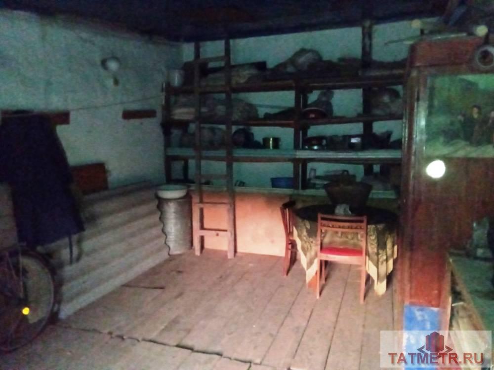 Продажа / Гаражи, Зеленодольск, гск. Песчаный карьер, 250 000 Продается отличный гараж в г. Зеленодольск. Гараж капитальный, кирпичный, железобетонные перекрытия, железные ворота...
