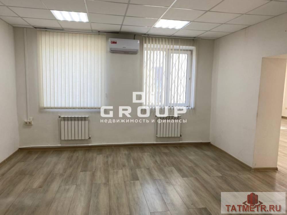 Коммерческая / Аренда / Офисы, Казань, улица Хади Такташа, 26 600 В новом БЦ «Белый филин» сдается блок офис 38кв.м(25.5кв.м и 12.5кв.м) Коммунальные услуги включены в стоимость. В... - 4