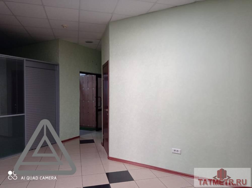 Продажа / Коммерческая / Free purpose, Казань, улица Тази Гиззата, 12 500 000 Продаю помещение 3 этаж 206 квм имеющее многофункциональное назначение, по адресу Тази Гиззата 6 /31 . В хорошем... - 5