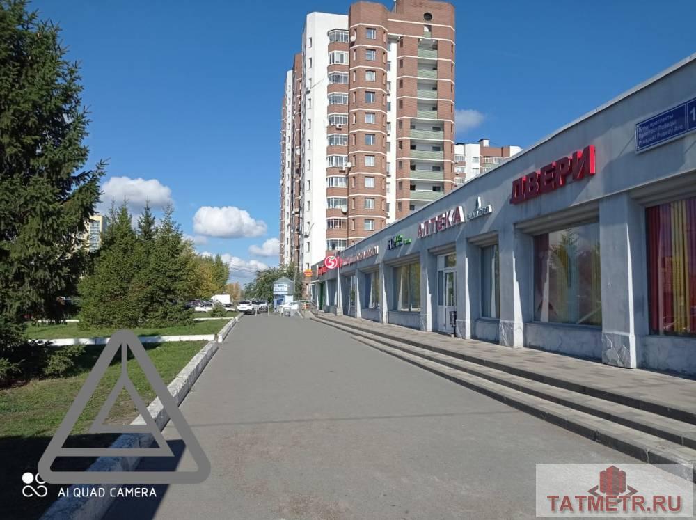 Коммерческая / Аренда / Торговые помещения, Казань, Проспект Победы, 45 500 Сдаются торговое место на 1 этаже. 35 квм Сдается торговое помещение в Универсаме Азино 2 по адресу ул. Проспект...
