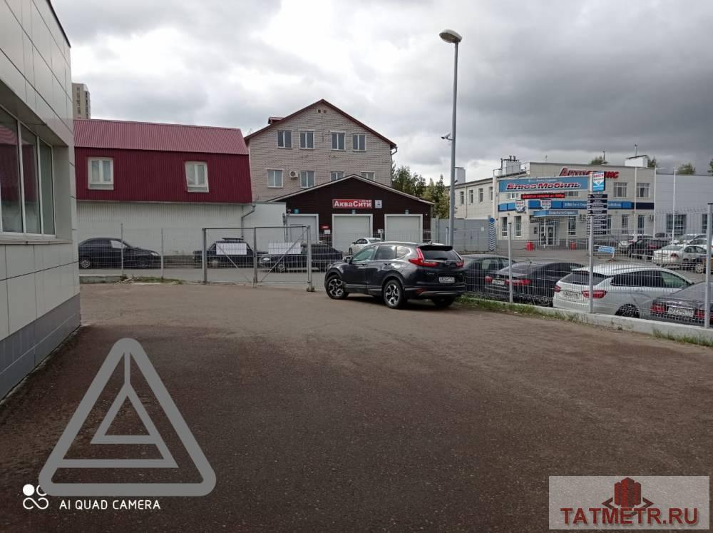Аренда / Коммерческая / Auto repair, Казань, улица Космонавтов, 110 000 Сдается Автосервис на 1 поста стоимость 30 000 руб и 1 подъемник есть возможность постов по адресу: ул.... - 10