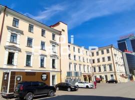 Сдаю мебелированный офис на втором этаже в Вахитовском районе  по...
