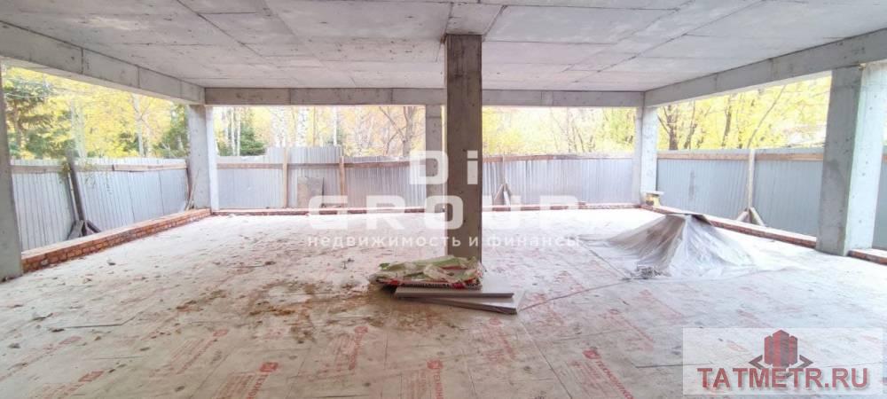 Аренда / Коммерческая / Public catering, Казань, улица Комиссара Габишева, 102 400 Сдаю новое помещение с витражными окнами с отдельным входом 128 кв.м в Приволжском р-не в Казани по адресу...