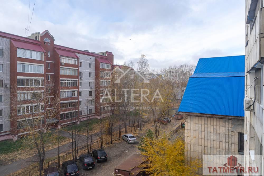 Продажа / Комнаты, Казань, улица Голубятникова, 3 600 000 Продается светлая и просторная комната по адресу: ул.Голубятникова д.16 О КОМНАТЕ: • Общая площадь квартиры – 25,2... - 12