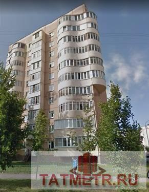 Продажа / Квартиры, Казань, улица Джаудата Файзи, 4 000 000 Предлагается на продажу просторная 1-комнатная квартира в Советским районе г. Казани, ул. Файзи д.3 Квартира...