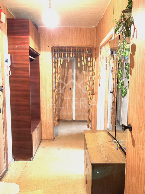 Продажа / Квартиры, Казань, улица Адоратского, 5 000 000 Продаю 2 комн. Квартиру на ул. Адоратского в обжитом районе. Дом 1987 года постройки. Квартира требует ремонта. В... - 7