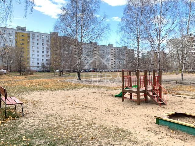 Продажа / Квартиры, Казань, улица Адоратского, 5 000 000 Продаю 2 комн. Квартиру на ул. Адоратского в обжитом районе. Дом 1987 года постройки. Квартира требует ремонта. В... - 9