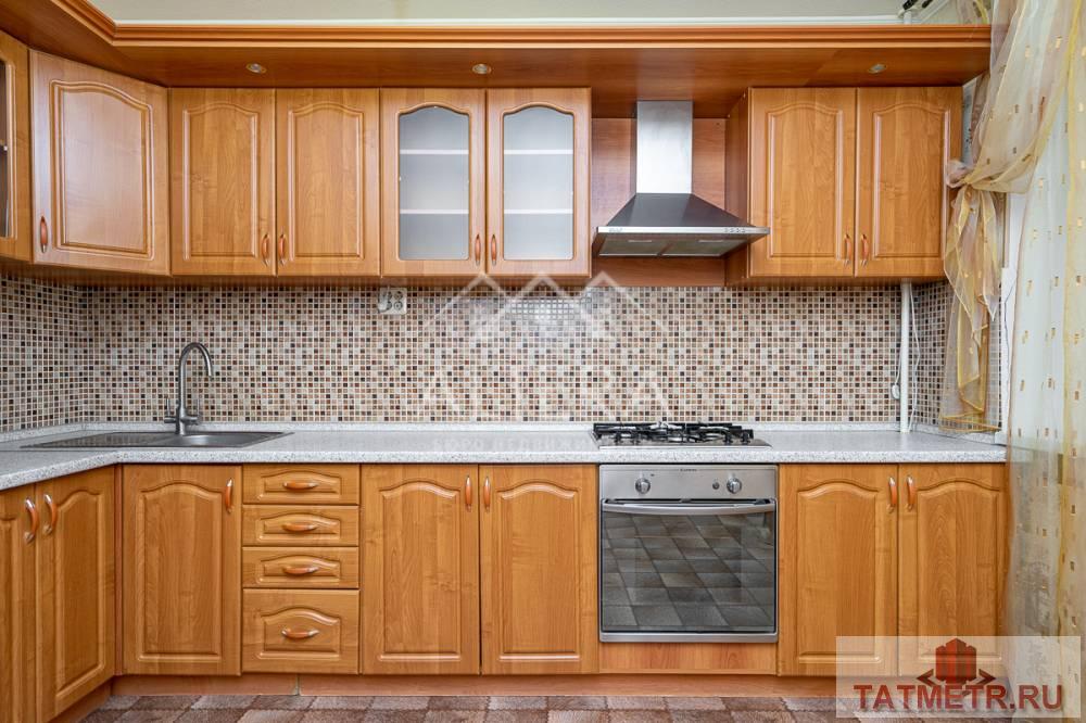 Продажа / Квартиры, Казань, 2-я Азинская улица, 7 690 000 Продаю просторную 2-х кoмнатную кваpтиpу добротном кирпичном доме 2004 г. О KBАРТИРЕ: Полноценная двухкомнатная... - 3
