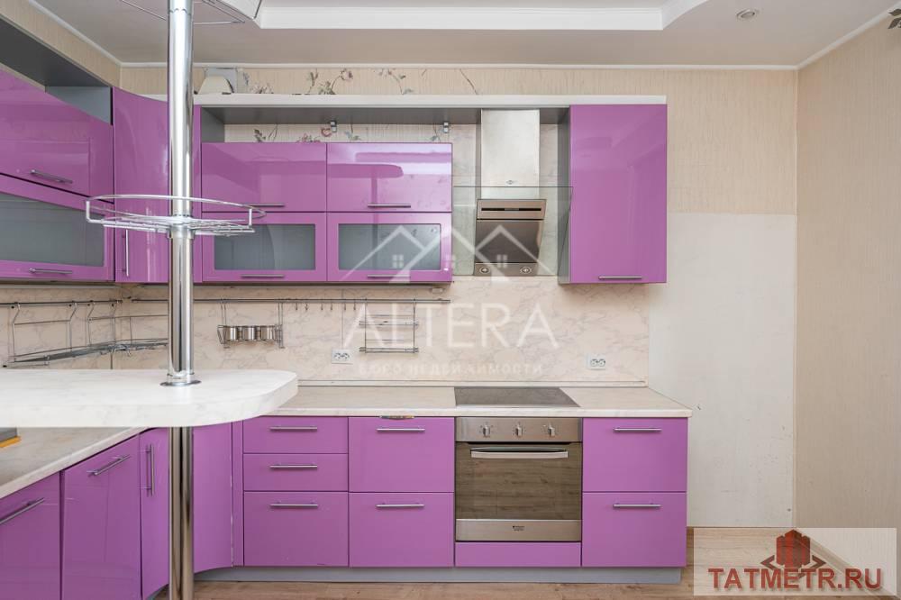 Продажа / Квартиры, Казань, улица Баки Урманче, 10 250 000 Предлагаем Вашему вниманию 3-х комнатную квартиру в ЖК Солнечный город! О ДОМЕ: — Кирпичный дом,2010 постройки; —... - 2
